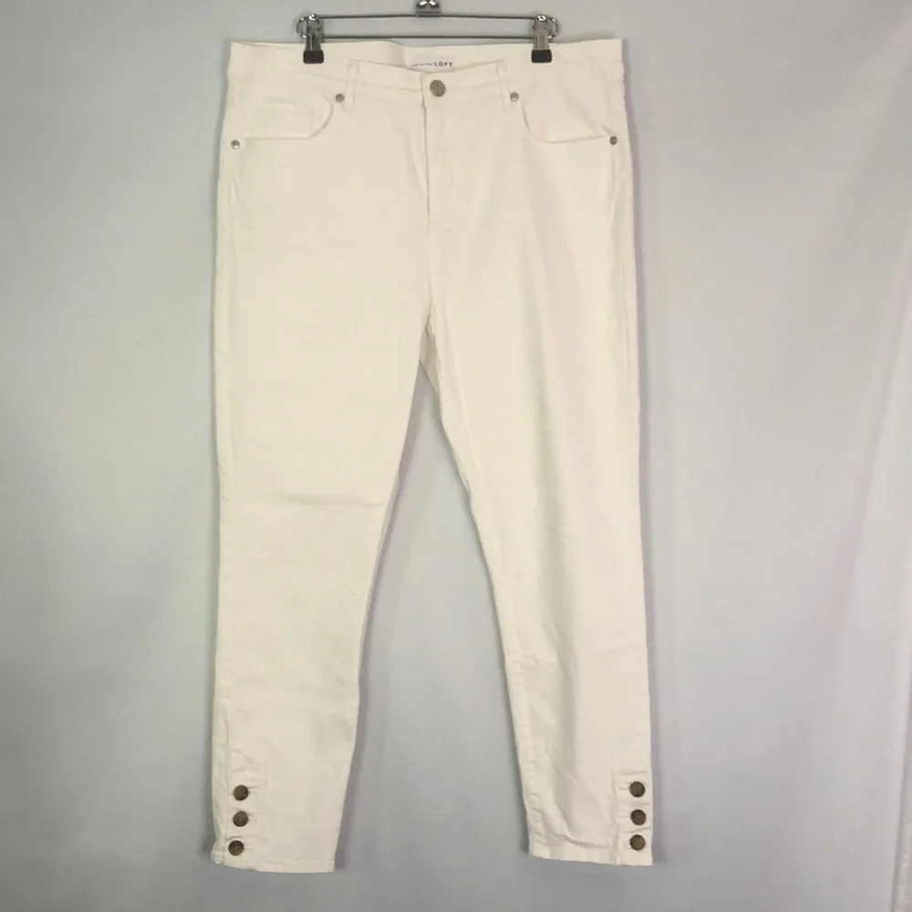 LOFT Made and Loved Modern Slim Pockets White Jean Size 32/14